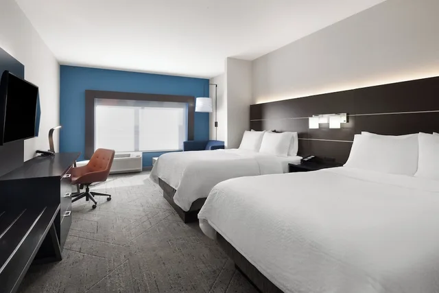 غرفة قياسية بسريرين كوين، Holiday Inn Express & Suites West Memphis 5/6