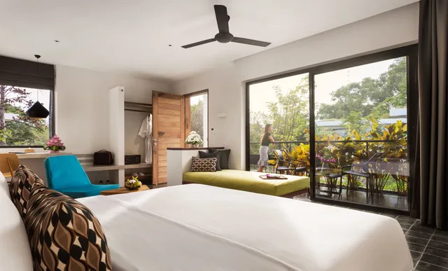 غرفة بريميير بسرير كينج بإطلالة على الحديقة، Hillocks Hotel Spa 2/2