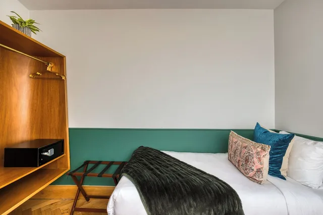 Suite, 1 King and 1 Single Beds, Murphy Bed, Casa Altata 8/10