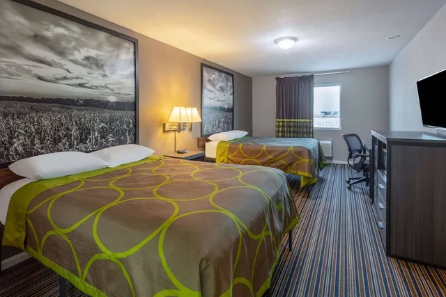 غرفة بسريرين كوين، Super 8 by Wyndham Missouri Valley 1/2
