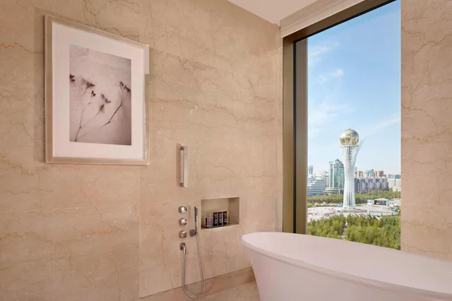 جناح جونيور بإطلالة، THE RITZ-CARLTON ASTANA 5/5