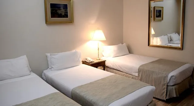 غرفة قياسية رباعية، DORA HOTEL BUENOS AIRES 1/2
