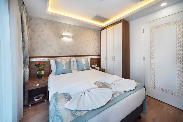 غرفة سوبيريور بسرير كوين مع أريكة، Lika Hotel 9/10