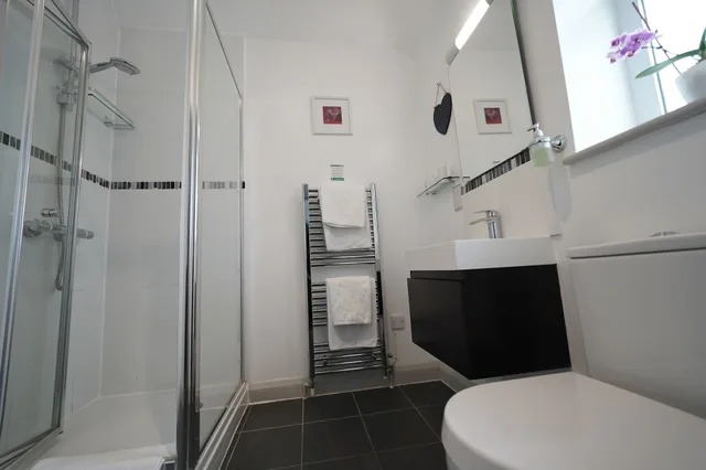 Standard, Double Bed, Oxford Guest House 6/7
