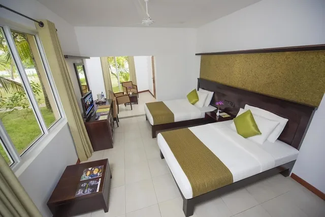 Standard, King Bed, Lagoon View، Mandara Resort 2/5