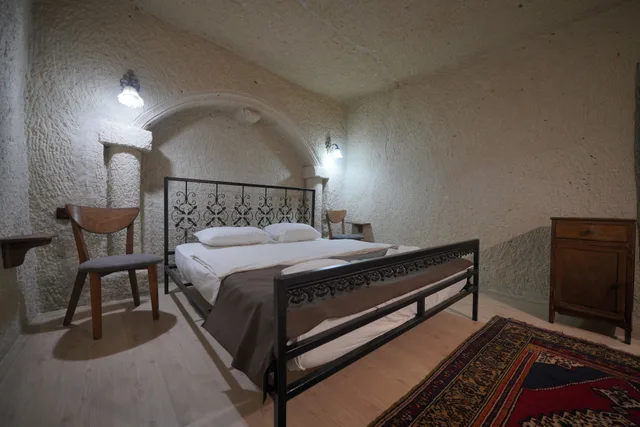 Cave, Family Suite, 1 Double and 3 Single Beds، View Cave Hotel 6/10
