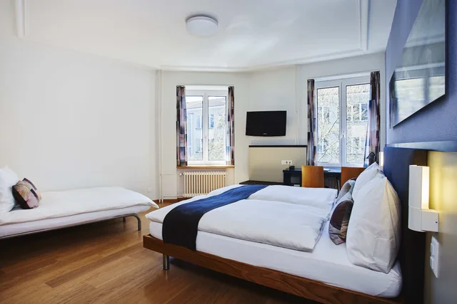 Standard, Quadruple, Twin Beds, Sofa, Bristol Hotel Zurich 1/5