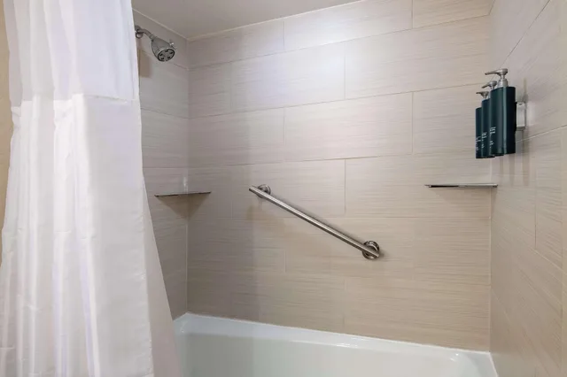 جناح لذوي الإعاقة، Doubletree By Hilton Hotel Washington Dc Crystal City 5/5
