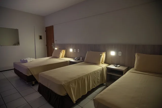 غرفة قياسية ثلاثية بثلاثة أسرّة، Abbeville Hotel 4/10