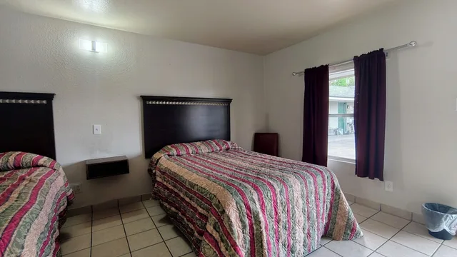 غرفة بسريرين كوين، Best Budget Inn San Marcos, TX 4/10