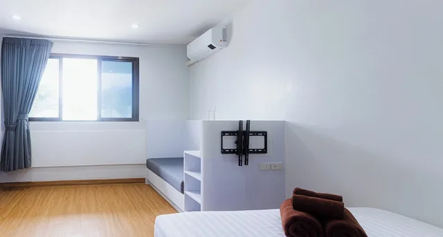 غرفة سوبيريور بسرير مزدوج، Silla Patong Hostel 2/6