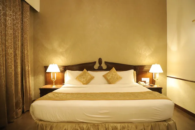 غرفة بريميوم بثلاثة أسرّة، HOLIDAY REGENCY 1/1