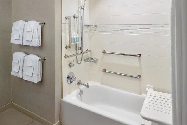 استوديو بسريرين كوين مع أريكة لذوي الإعاقة، Residence Inn Orlando At Millenia 4/4