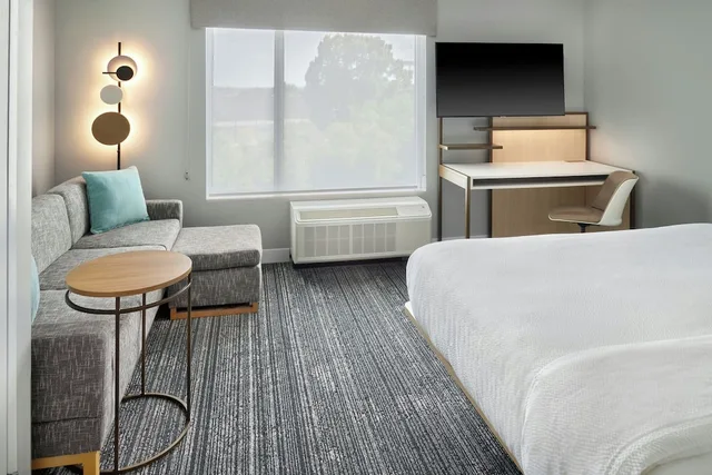 جناح استوديو بسرير كينج مع أريكة، Towneplace Suites By Marriott Calhoun 5/10