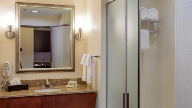 غرفة بسرير كينج، Holiday Inn Oklahoma City Airport 3/3