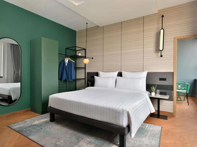 غرفة تنفيذية بسرير مزدوج بشرفة، Novotel Jodhpur ITI Circle 5/8