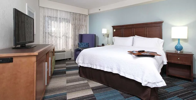 Suite, King Bed, Hampton Inn Tucson Airport 1/3