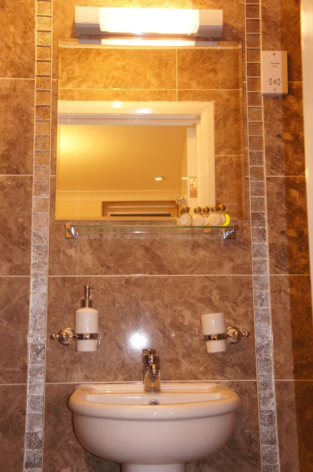 Room, Triple, Sapphire Hotel 5/5
