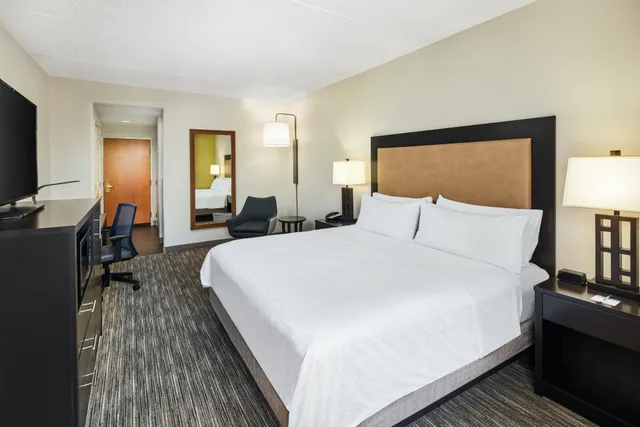 غرفة بسرير مزدوج لذوي الإعاقة، Holiday Inn Express & Suites Jacksonville SE- Med Ctr Area 1/4