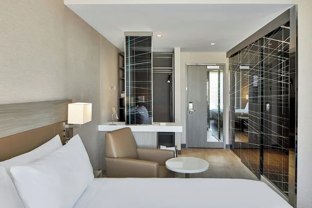 غرفة بسرير كينج لذوي الإعاقة، Ac Hotel By Marriott Sacramento 3/10