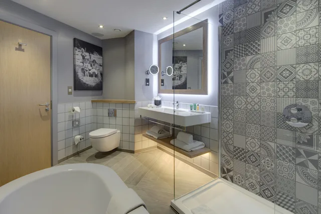 جناح بسرير كينج بغرفة نوم واحدة، Hilton Bournemouth 6/10