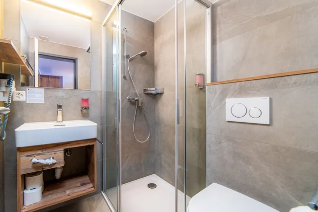 غرفة بإطلالة على الجبل بشرفة مفردة بسرير فردي، Kristall Saphir Hotel 5/5