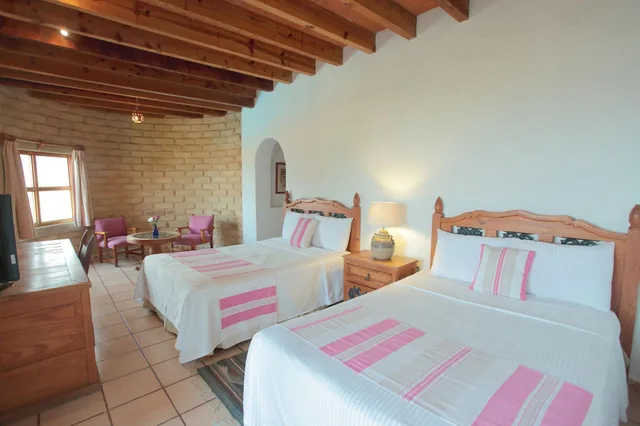 جناح جونيور بشرفة بإطلالة، Posada Del Tepozteco Hotel 3/8