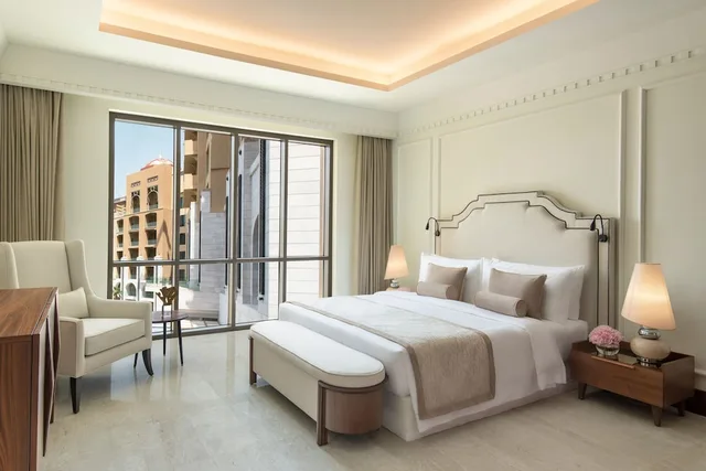 جناح بإطلالة على المرسى بشرفة بـ3 غرف نوم، The St. Regis Marsa Arabia Island, The Pearl Qatar 1/10