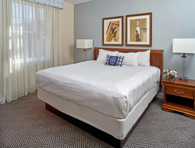 غرفة تقليدية بسرير كوين، Hotel 24 South 1/2