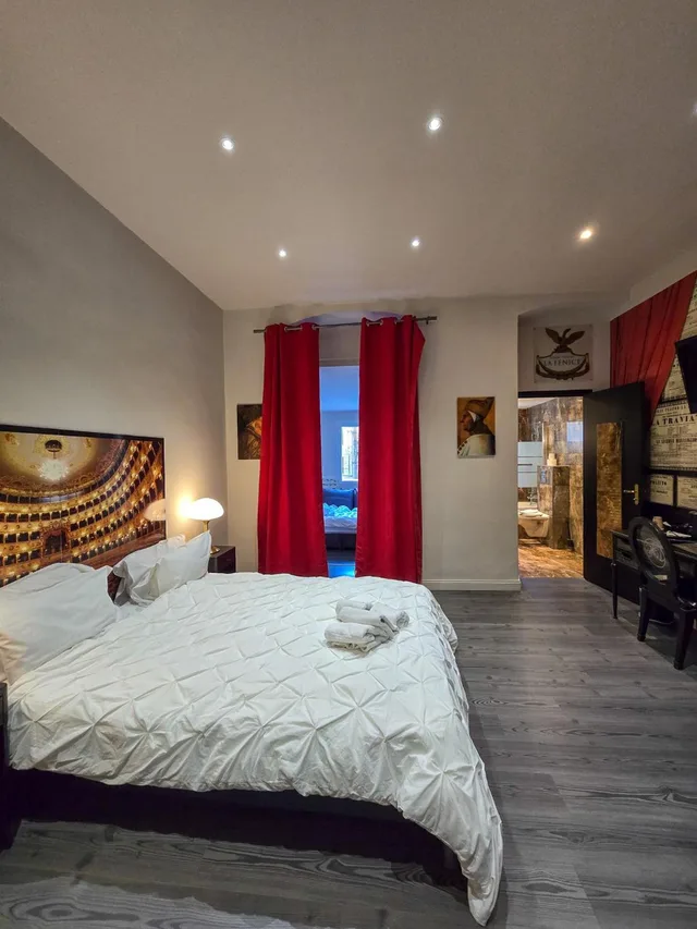 جناح عائلي، Hotel Les Voyageurs 2/10