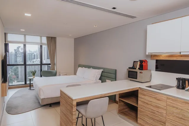 استوديو تنفيذي بسرير كينج، Novotel Living Singapore Orchard 3/8