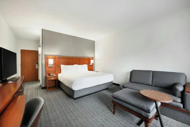 غرفة بسرير مزدوج لذوي الإعاقة، Courtyard by Marriott Atlanta Duluth/Gwinnett Place 1/4