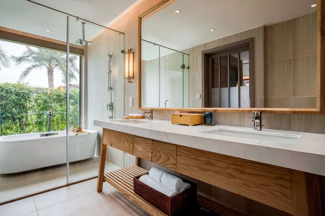 1 Bedroom, Pool, Villa, King Bed, Ocean View، Radisson Blu Resort Cam Ranh 2/6
