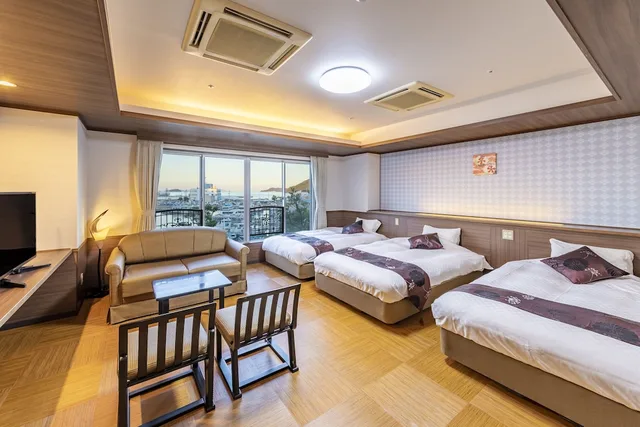 Room, Triple, 3 Beds, Ocean View, Sofa, South Building، Todaya 1/3