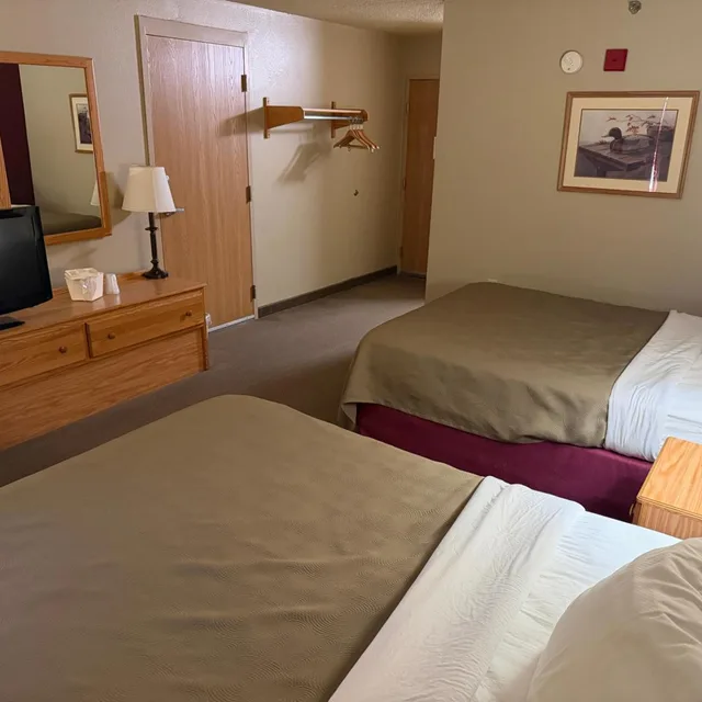 غرفة قياسية، Rodeway Inn Hesston, KS 1/3