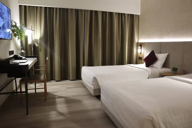 غرفة بريميير بسريرين منفصلين، Hotel Brunei 3/7