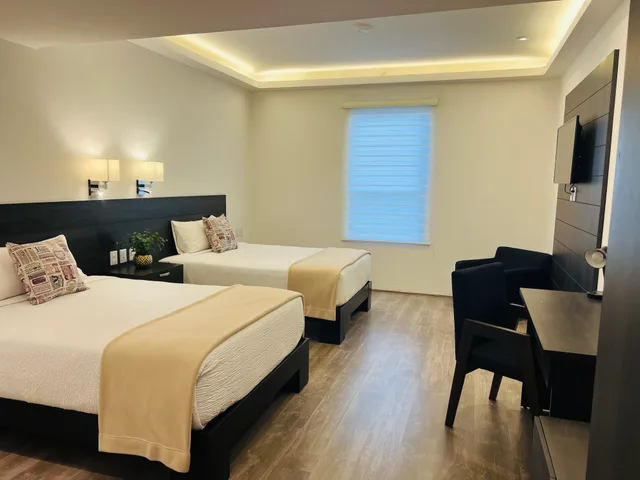جناح بسرير مزدوج، QA Hotel 1/3