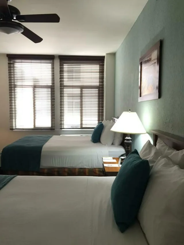 Standard, Quadruple, Hotel Carmel Santa Monica Hotel 1/2