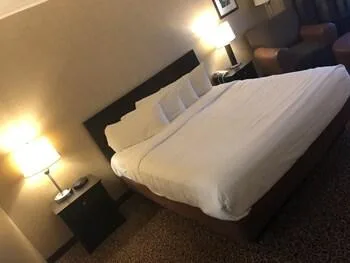 غرفة بسرير كينج، Par A Dice Hotel Casino 1/1