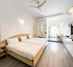 غرفة تنفيذية ثلاثية، Hotel Vellara 2/2
