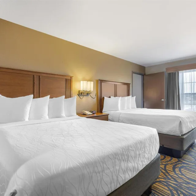غرفة بسريرين كوين وسرير كوين، Best Western Woodburn 3/4