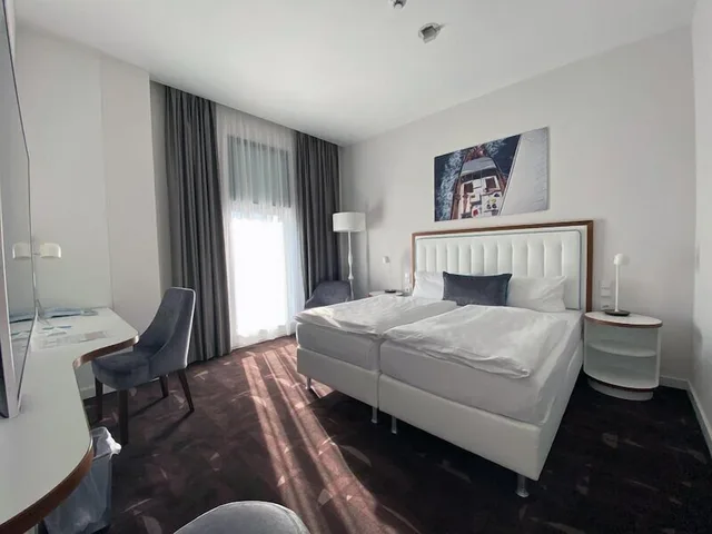 جناح جونيور بسرير مزدوج مع أريكة، Hotel Moa Berlin 6/10