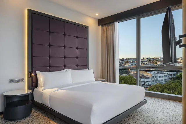 جناح عائلي بسرير كينج، Doubletree By Hilton Hotel Istanbul - Moda 2/7