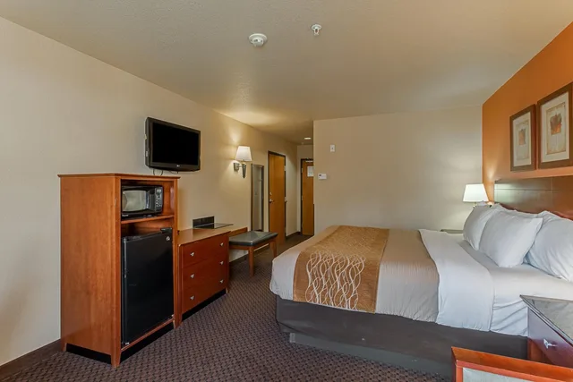 جناح بسرير كينج، Hotel Ruidoso - Midtown 1/6