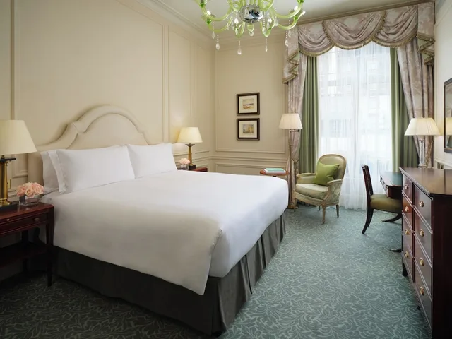 جناح بسرير مزدوج بإطلالة على النهر بغرفة نوم واحدة، The Savoy Hotel 3/9