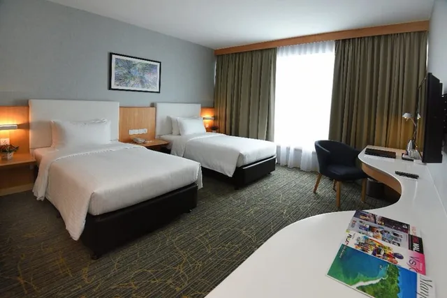 Deluxe, Twin Beds, Holiday Villa Johor Bahru City Centre 3/6
