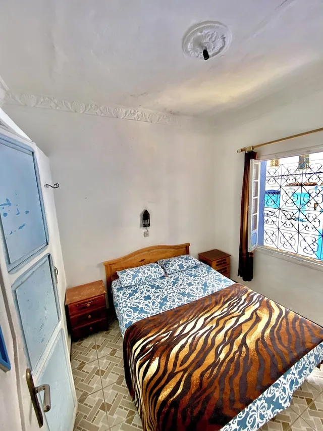 Standard, Double Bed, Shared Bathroom, Hostal La Joya 2/3