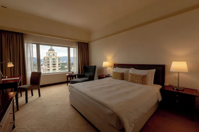 Superior Cityview King, Gurney Bay Hotel, A Parkroyal Hotel 4/10