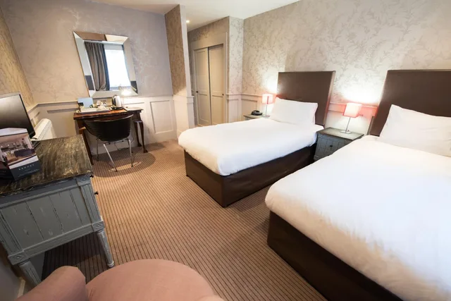 غرفة سوبيريور بسرير مزدوج، Brooks Hotel Edinburgh 6/8