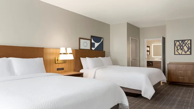 جناح استوديو بسريرين كوين بمطبخ، Staybridge Suites - Lexington S Medical Ctr Area, an IHG Hotel 1/3